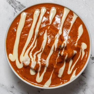 Butter Chicken - classic Indian tandoori chicken curry